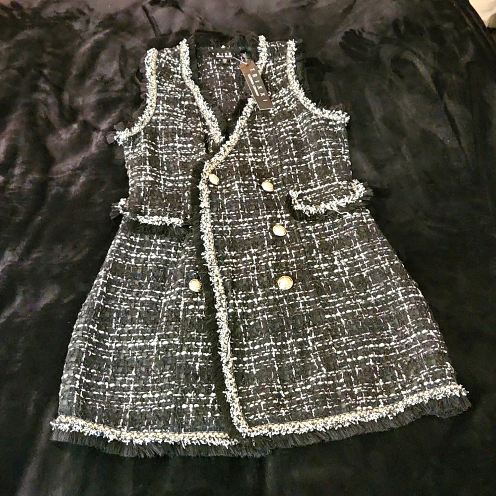 NWT Trixxi Tweed Dress